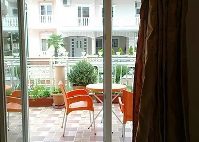 Marie Claire Apartment *