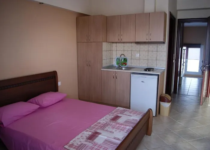Marie Claire Apartment Olympiaki Akti
