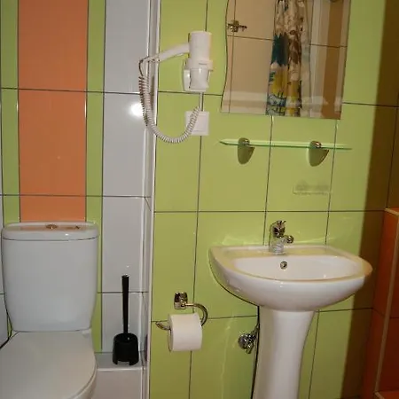 Marie Claire * Olympiakí Aktí