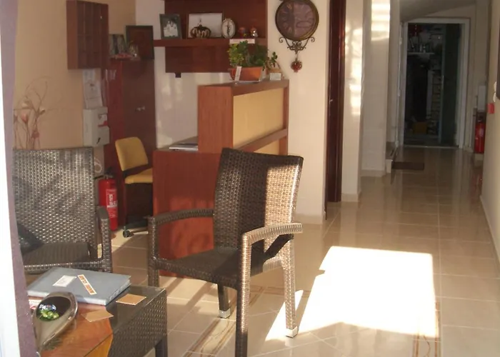 玛丽克莱尔一室公寓 公寓 Olympiakí Aktí