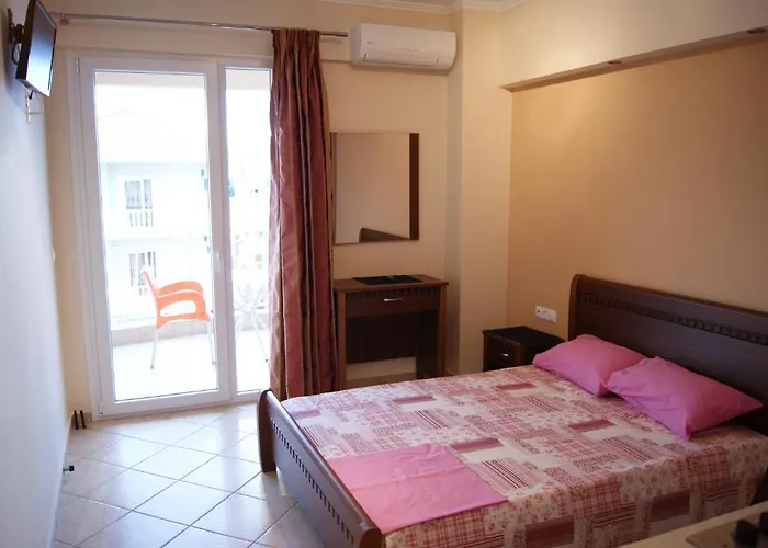 玛丽克莱尔一室公寓 Olympiakí Aktí